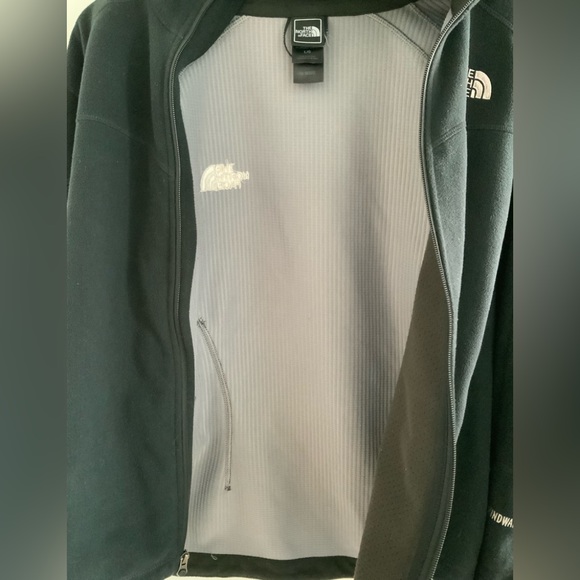 North Face Black Windwall Soft Jacket - Picture 6 of 12
